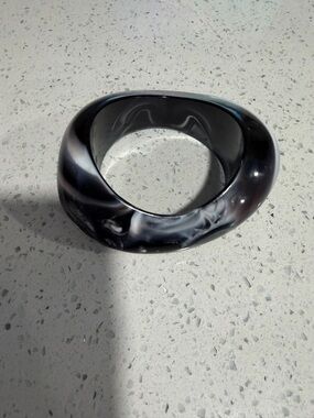 Marbled Resin Chunky Bangle Bracelet - Black & White